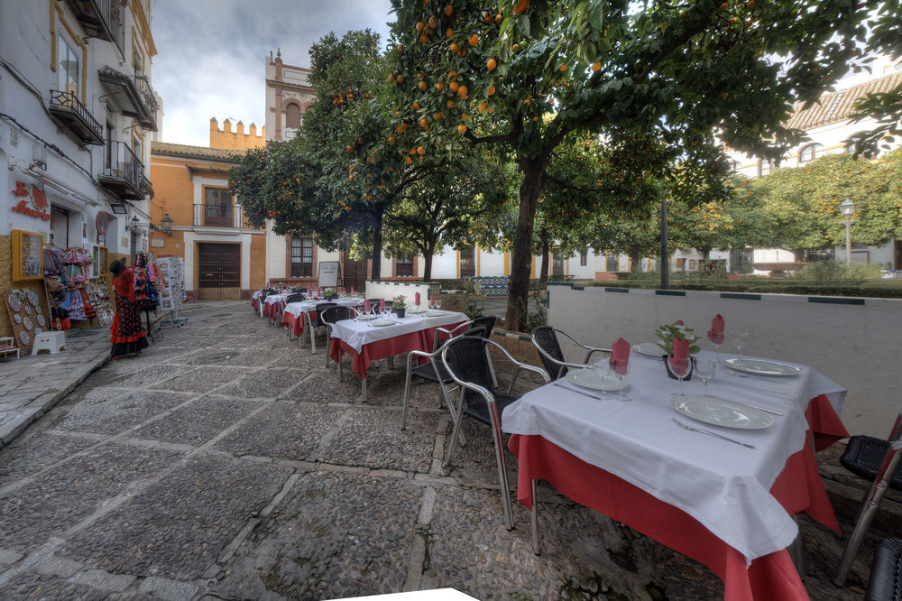 Hotel Doña Lina Sevilla Exterior foto