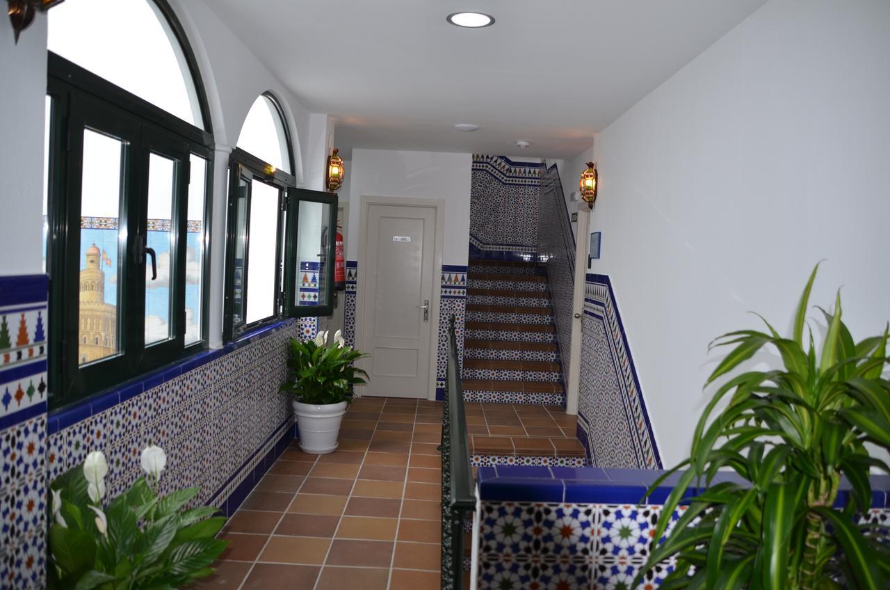 Hotel Doña Lina Sevilla Exterior foto